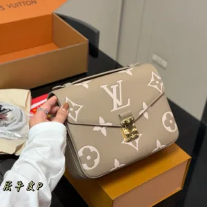 Lv cowhide mailman bag