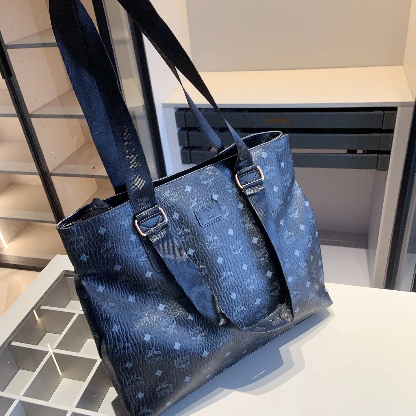 MCM backpack shopping bag wallet X1065 Combination - Image 9