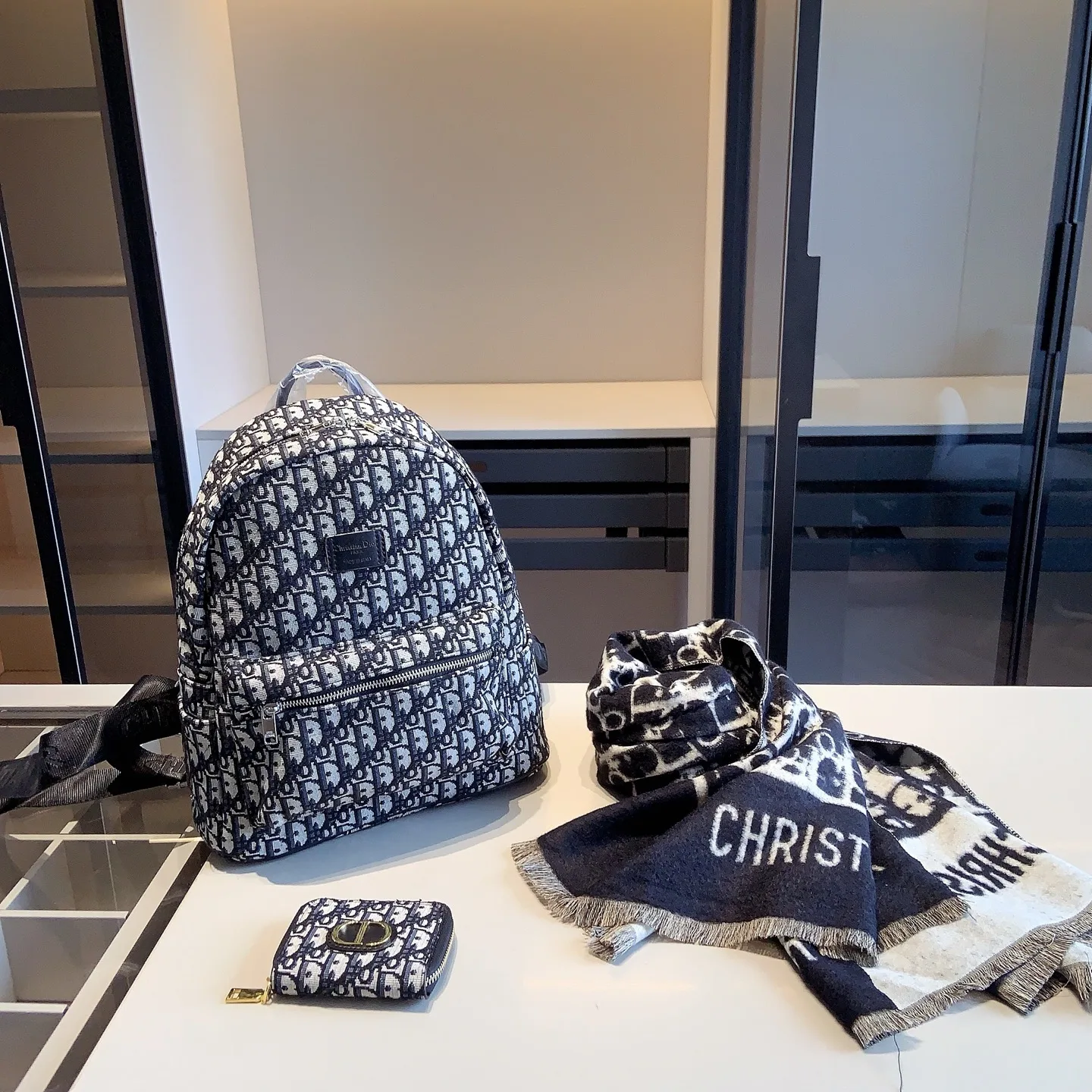 Christian dior Backpack scarf wallet X1128 Combination - Image 9