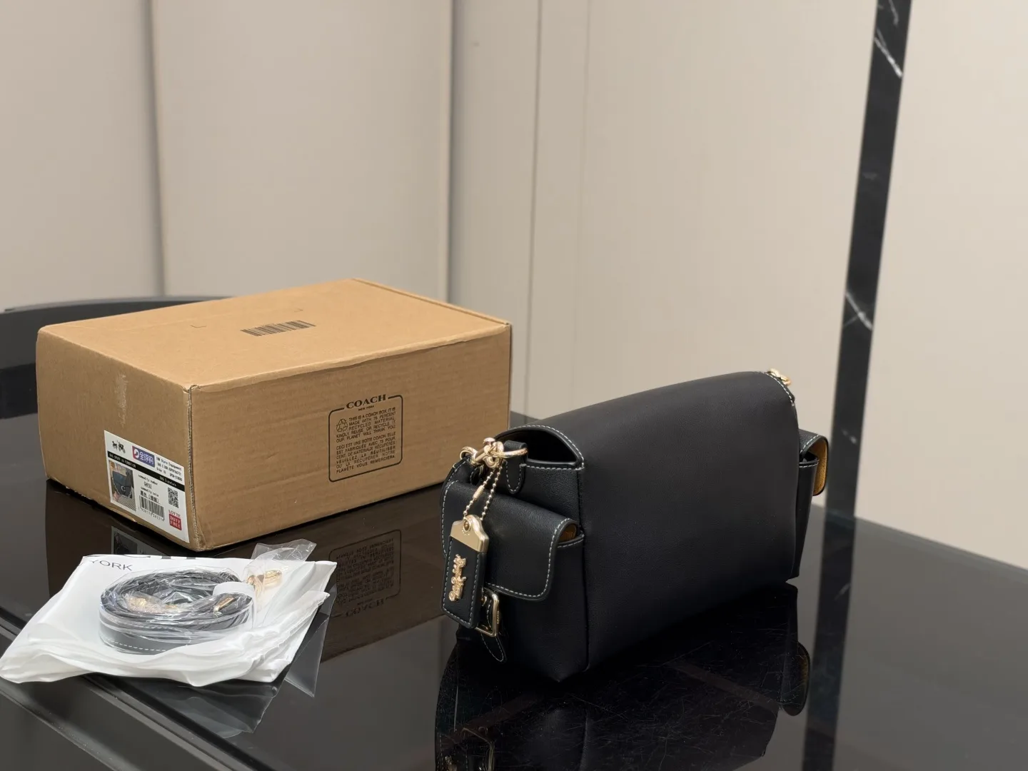 Coach Black Alice Underarm tote HandBags - Image 5