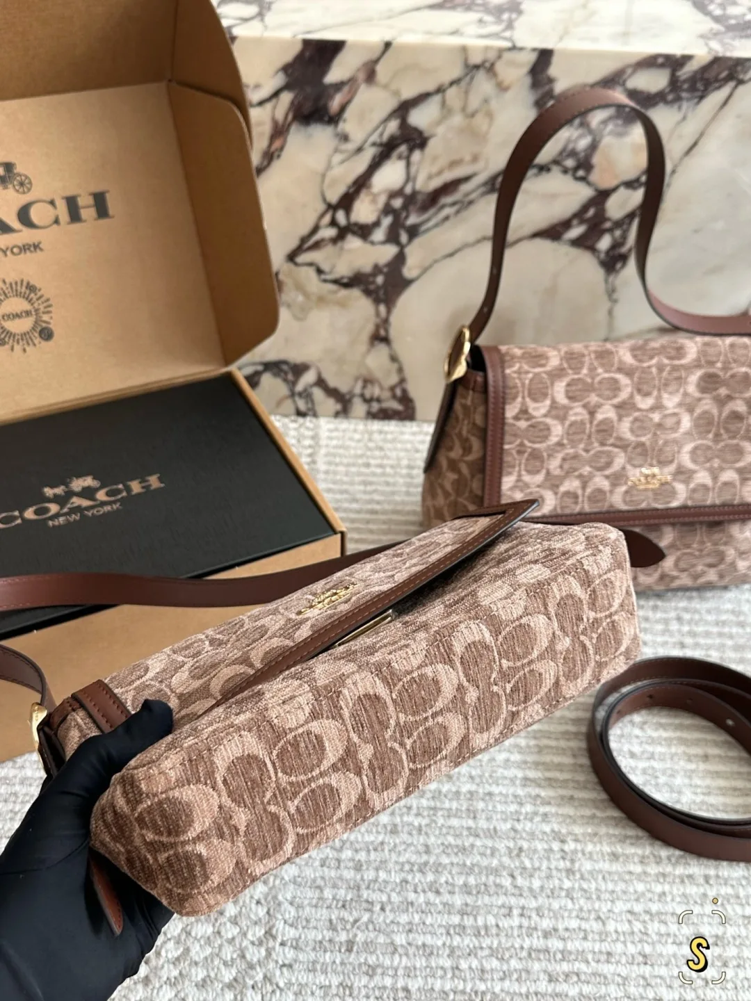 Coach Autumn Winter Handheld Underarm Crossarm Handbags - Image 4