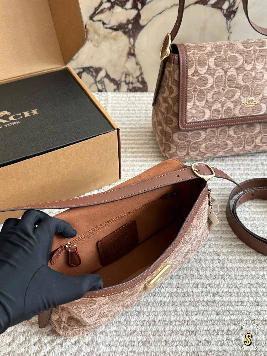 Coach Autumn Winter Handheld Underarm Crossarm Handbags - Image 2