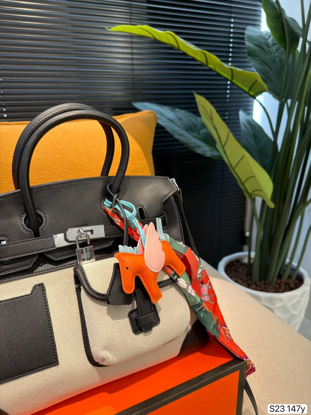 Hermes workwear series s23147y birkin tote handbags - Image 10