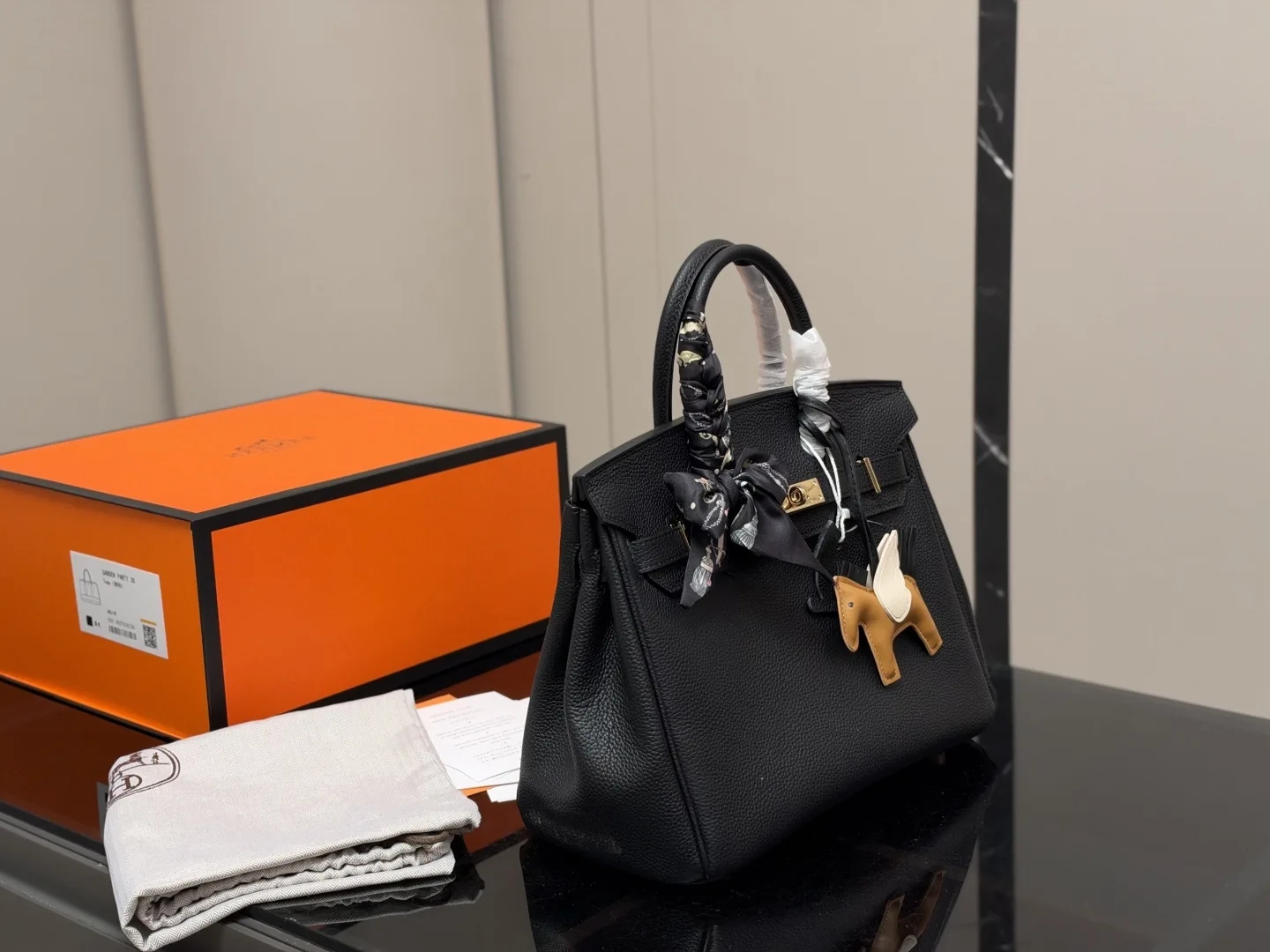 Hermes Bk30 Multi Size Tote Hand bags - Image 2