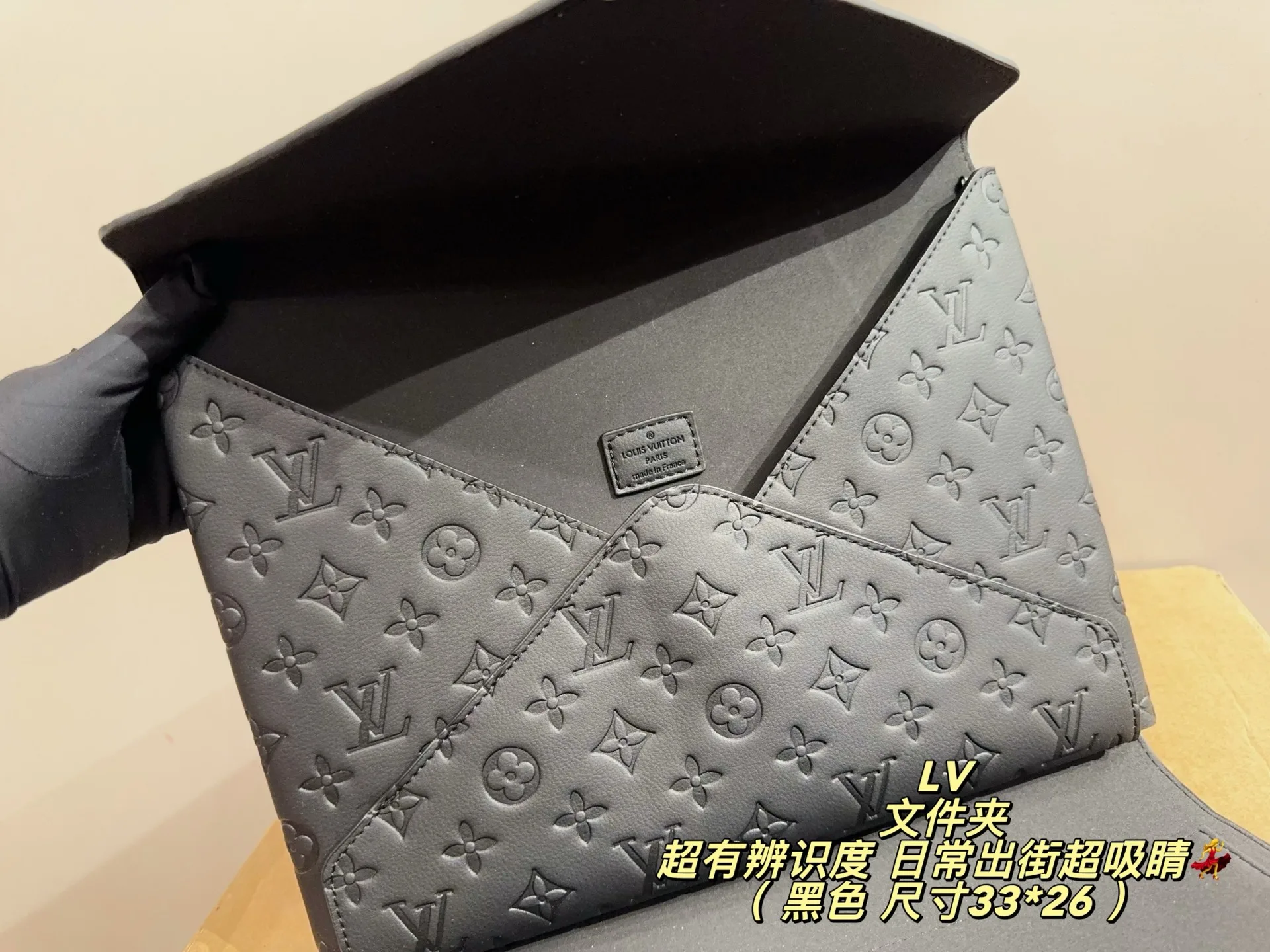LV Monogram Empreinte folder bags - Image 5