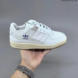 Adidas FORUM LOW CL sneakers