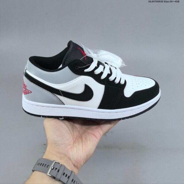 Air Jordan 1 Low "USA" low top Patriot sneakers - Image 14