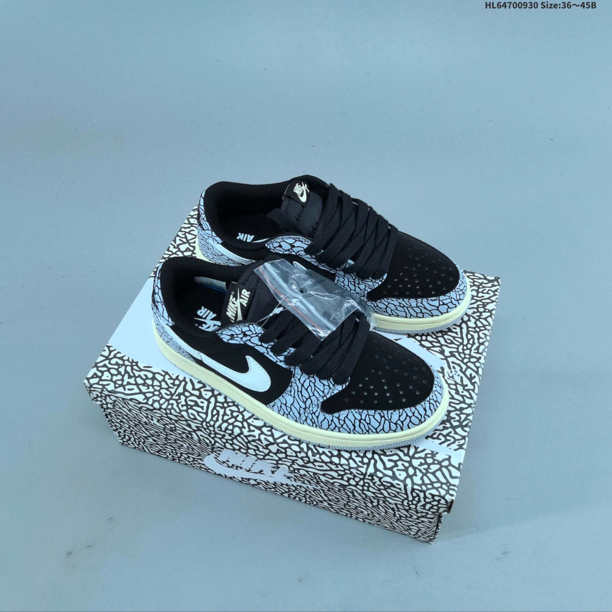 Air Jordan 1 Low "USA" low top Patriot sneakers - Image 27