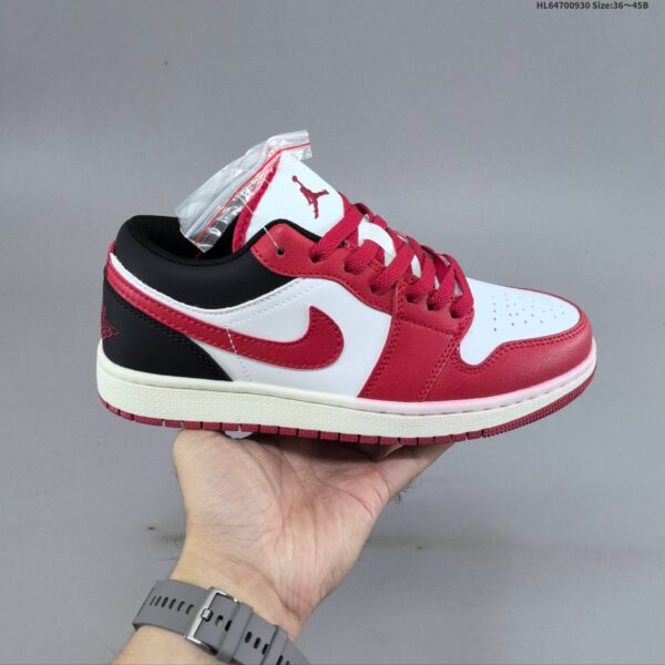 Air Jordan 1 Low "USA" low top Patriot sneakers - Image 10