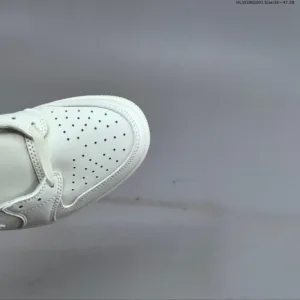 Air Jordan 1 Retro Low OG “Sail” Cut sneakers shoes