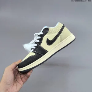 Nike Air Jordan 1 Low OG Classic Versatile AJ1 Top Casual Board Shoes